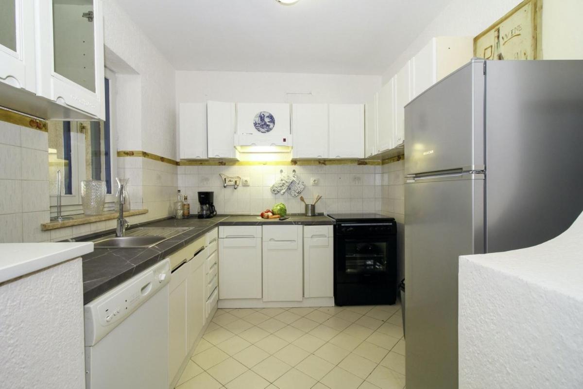 Casa Parenzana In Porec - Haus Fuer 7-9 Personen Экстерьер фото